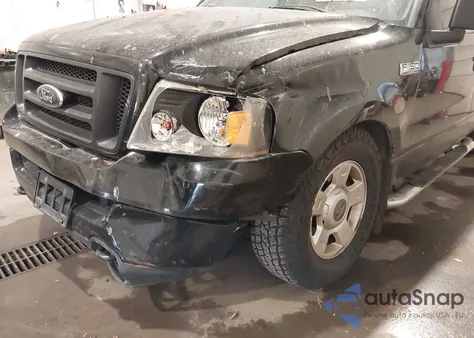 2004 Ford F-150 Stx/Xlt z USA, uszkodzony, nr VIN 1FTRX04W14KD13490